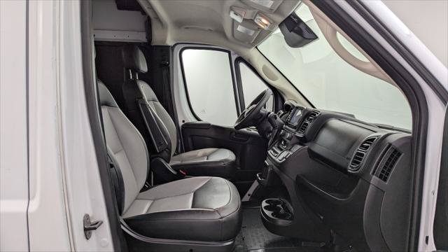 Used 2024 RAM ProMaster 2500 w/ Convenience Group FWD image 19