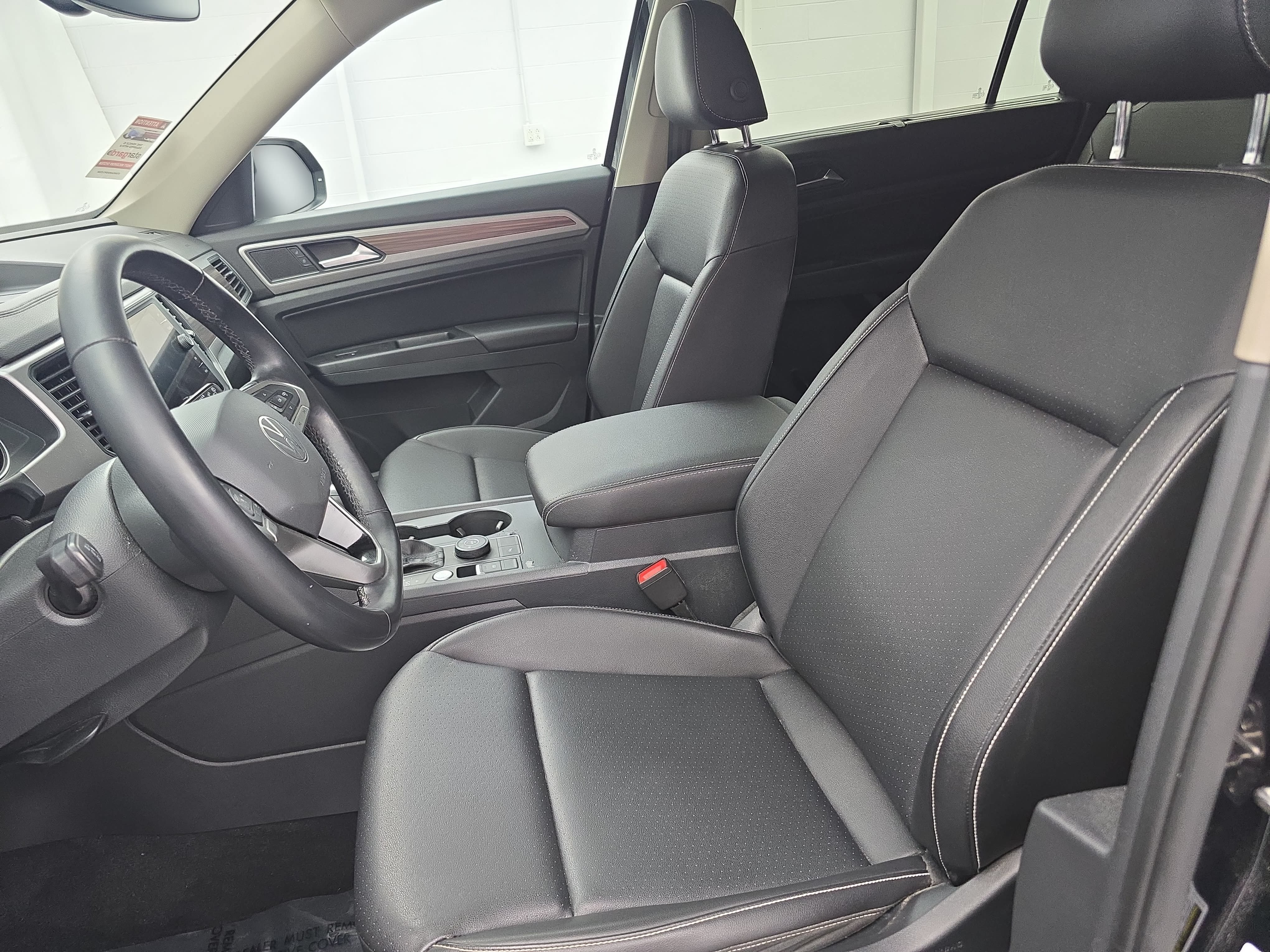 Used 2021 Volkswagen Atlas SE w/ Panoramic Sunroof Package AWD/4WD image 15