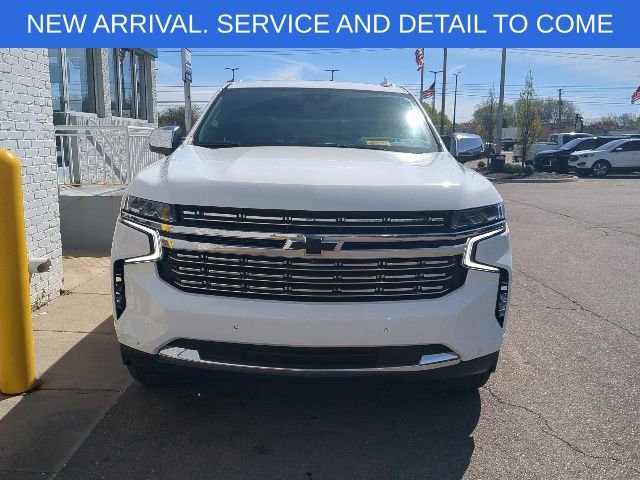Used 2023 Chevrolet Tahoe Premier w/ Premium Package AWD/4WD image 12