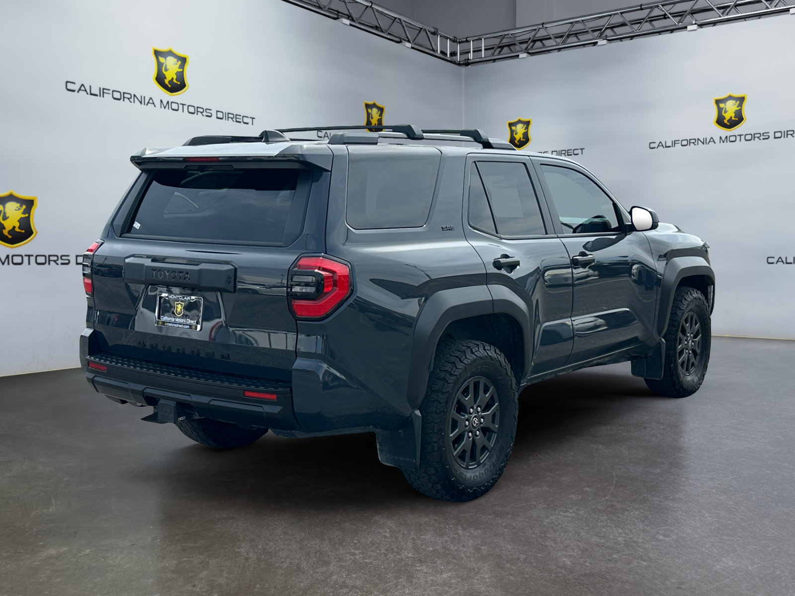 Used 2025 Toyota 4Runner SR5 RWD image 5