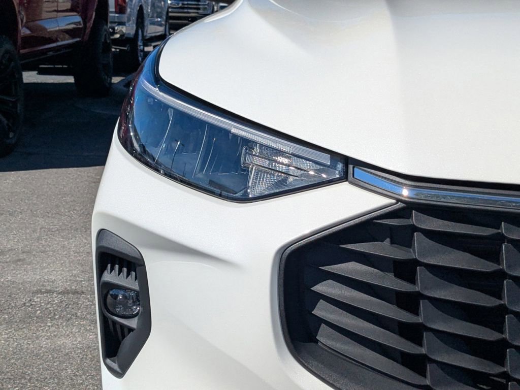 New 2026 Ford Escape SE image 10