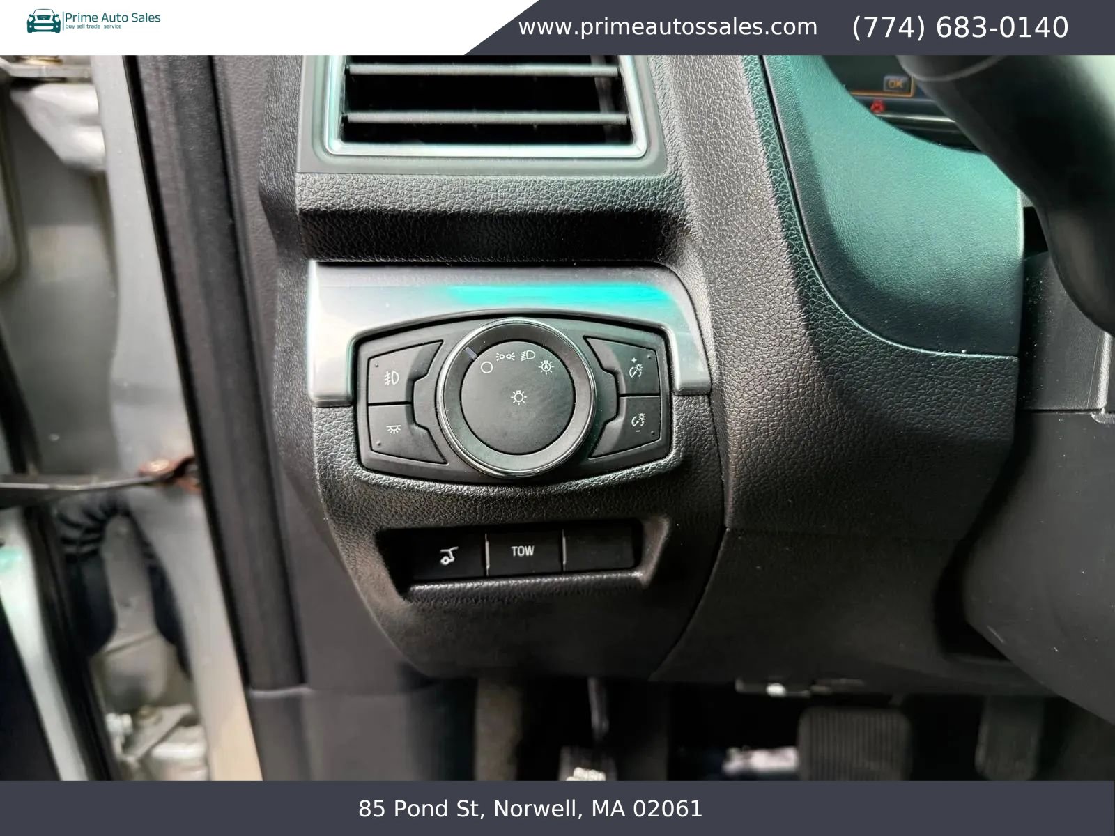 Used 2017 Ford Explorer Sport AWD/4WD image 22