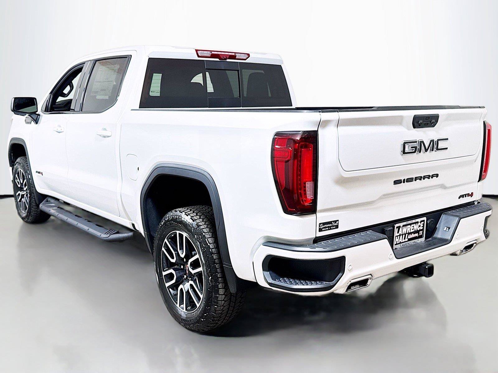 New 2026 GMC Sierra 1500 AT4 w/ AT4 Premium Package AWD/4WD image 3