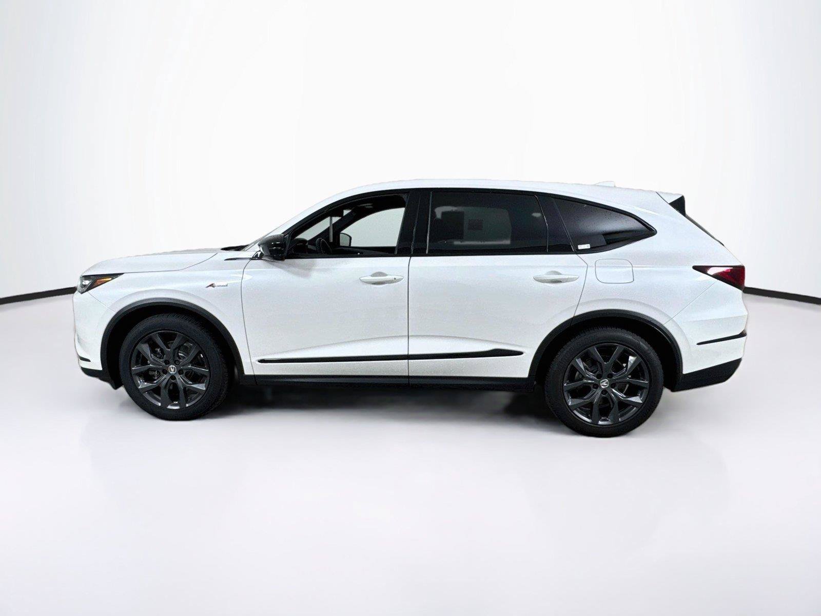 Used 2023 Acura MDX A-Spec AWD/4WD image 3