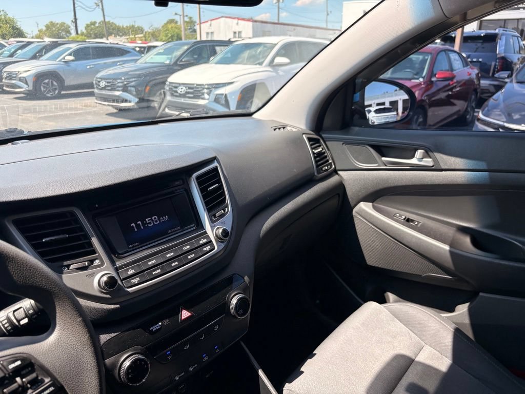 Used 2018 Hyundai Tucson SE w/ Cargo Package FWD image 21