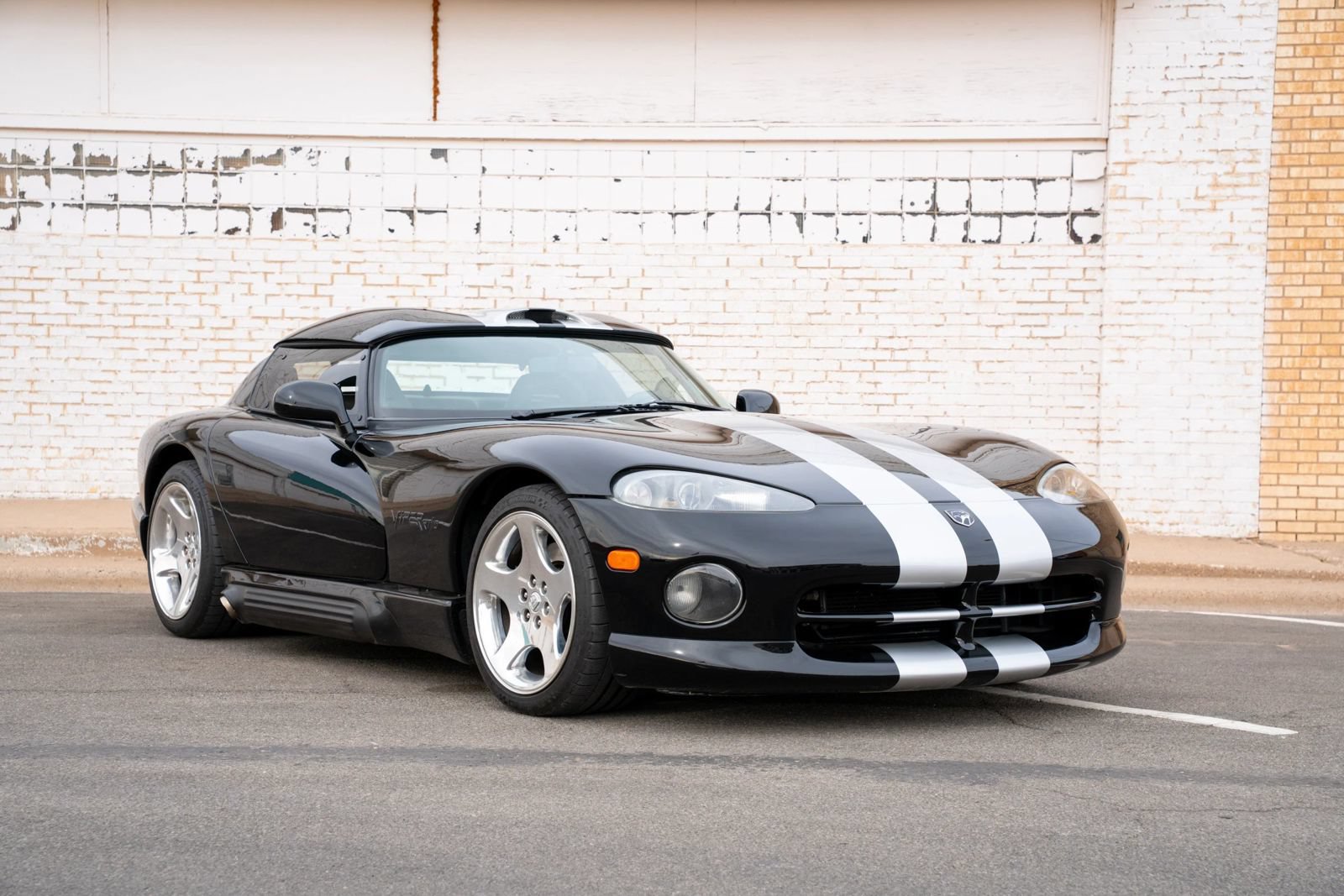 Used 1994 Dodge Viper RT/10 RWD image 21
