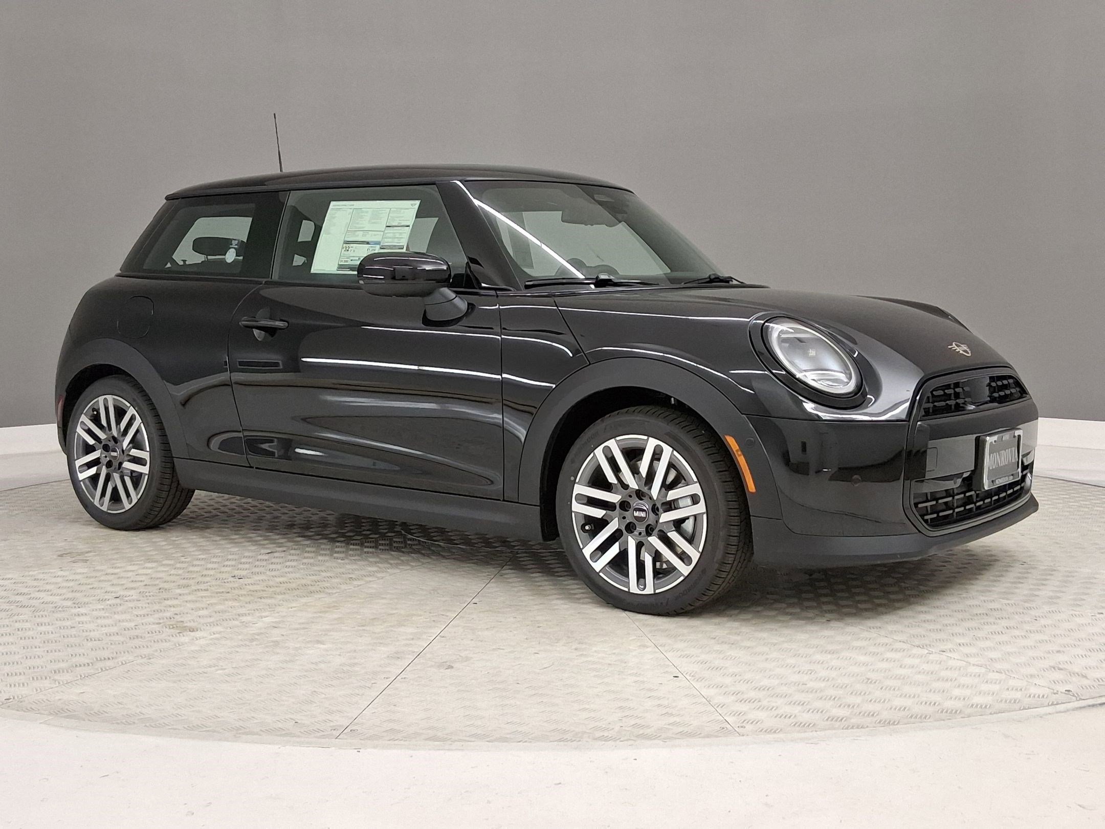 New 2026 MINI Cooper 2-Door Hardtop image 5