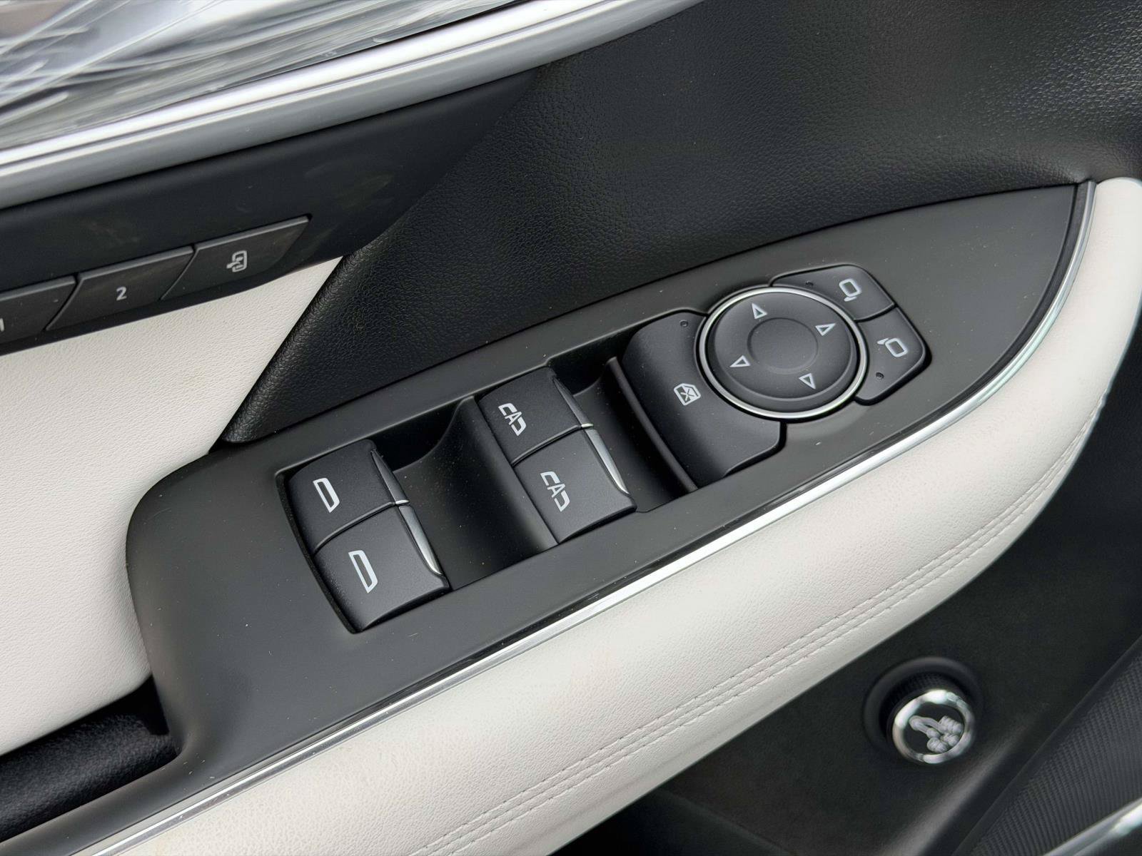 New 2026 Buick Envision Avenir AWD/4WD image 12