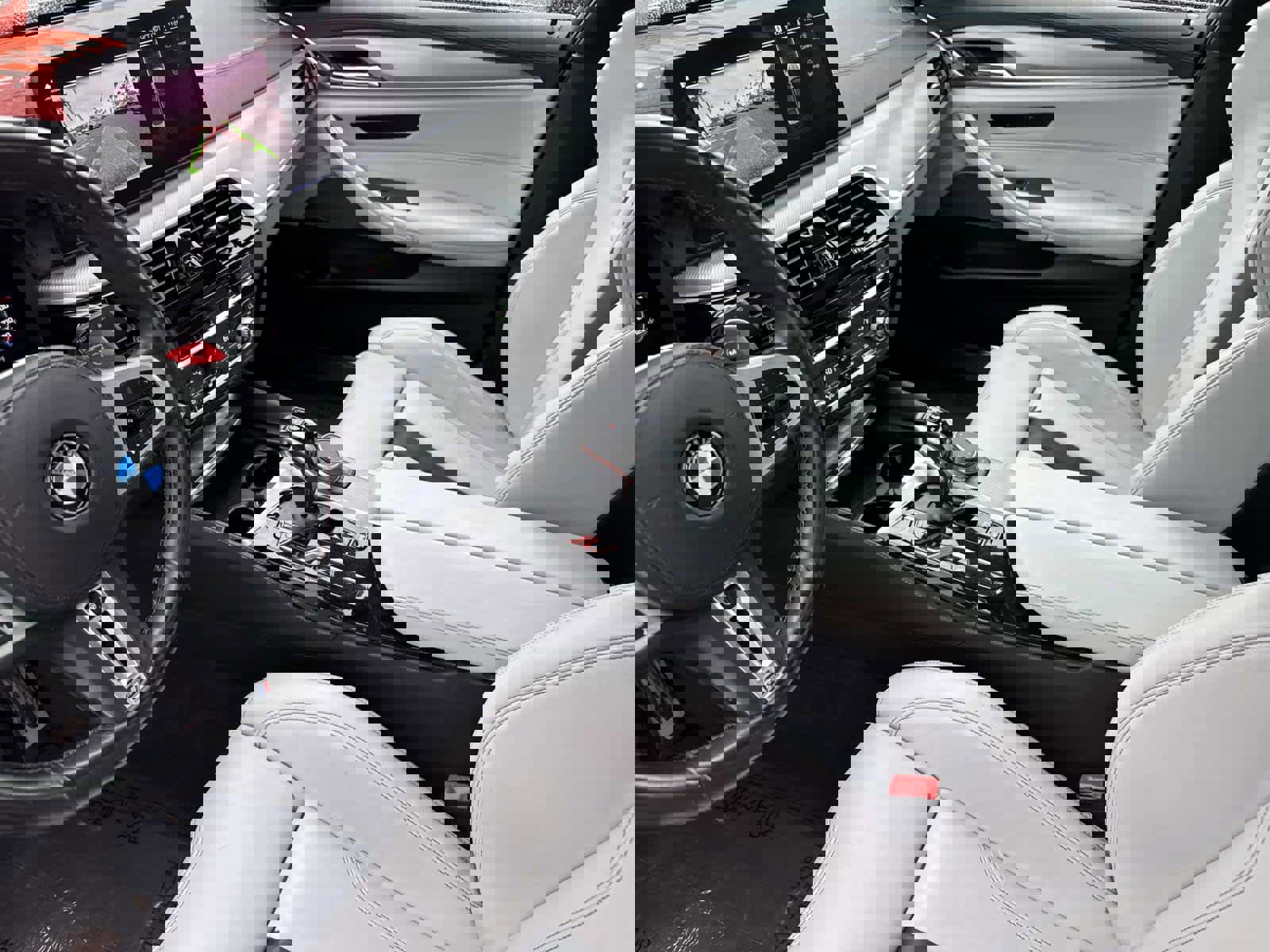 Used 2021 BMW M5 image 22