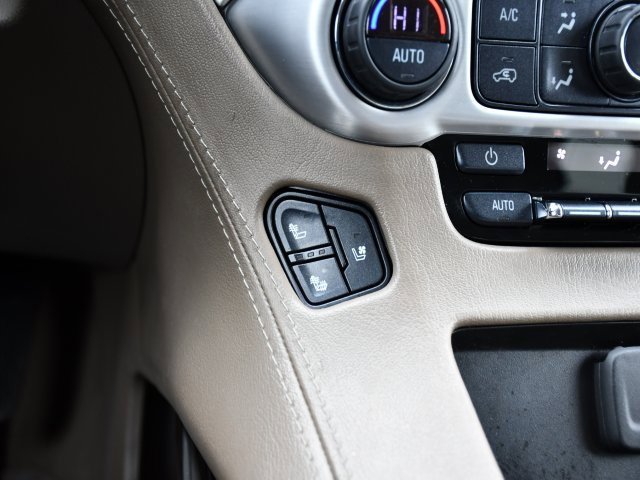 Used 2019 GMC Yukon XL SLT w/ Open Road Package image 16