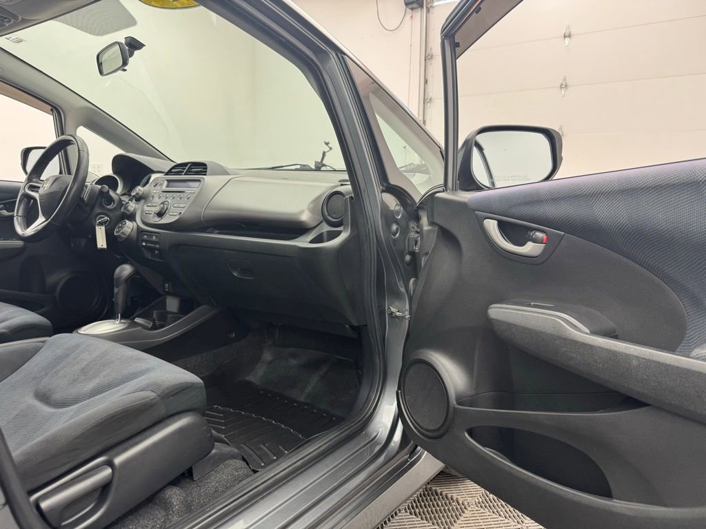 Used 2011 Honda Fit Sport image 23