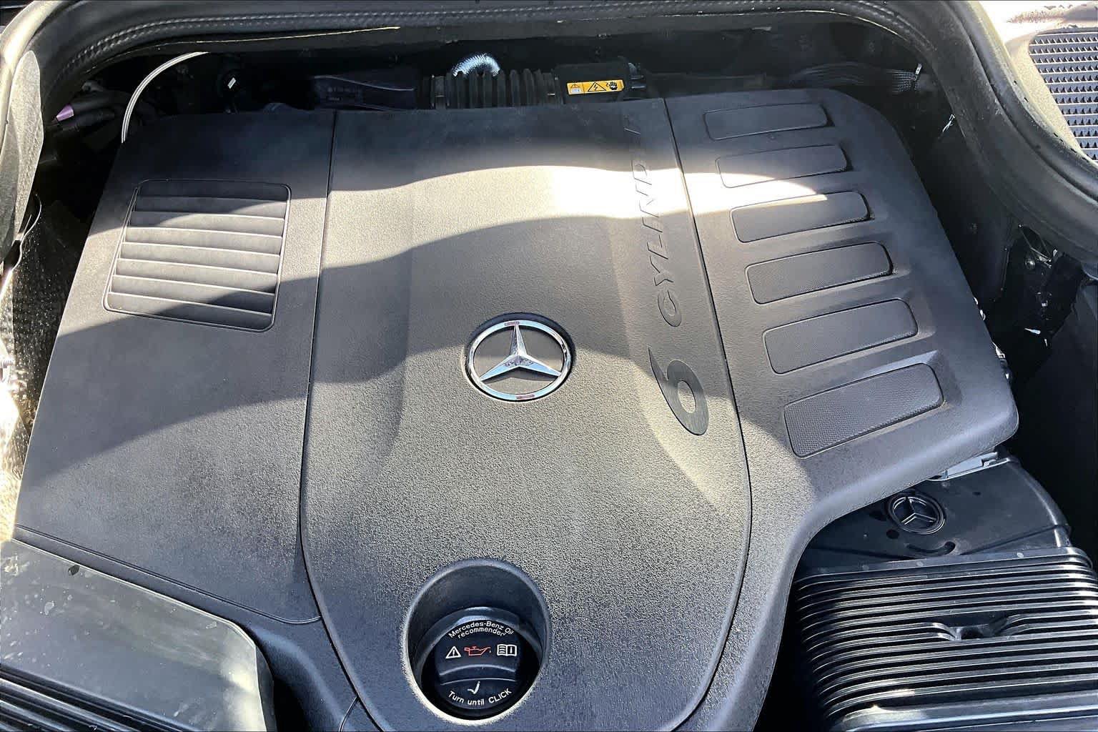 Certified 2024 Mercedes-Benz GLE 450 4MATIC image 33