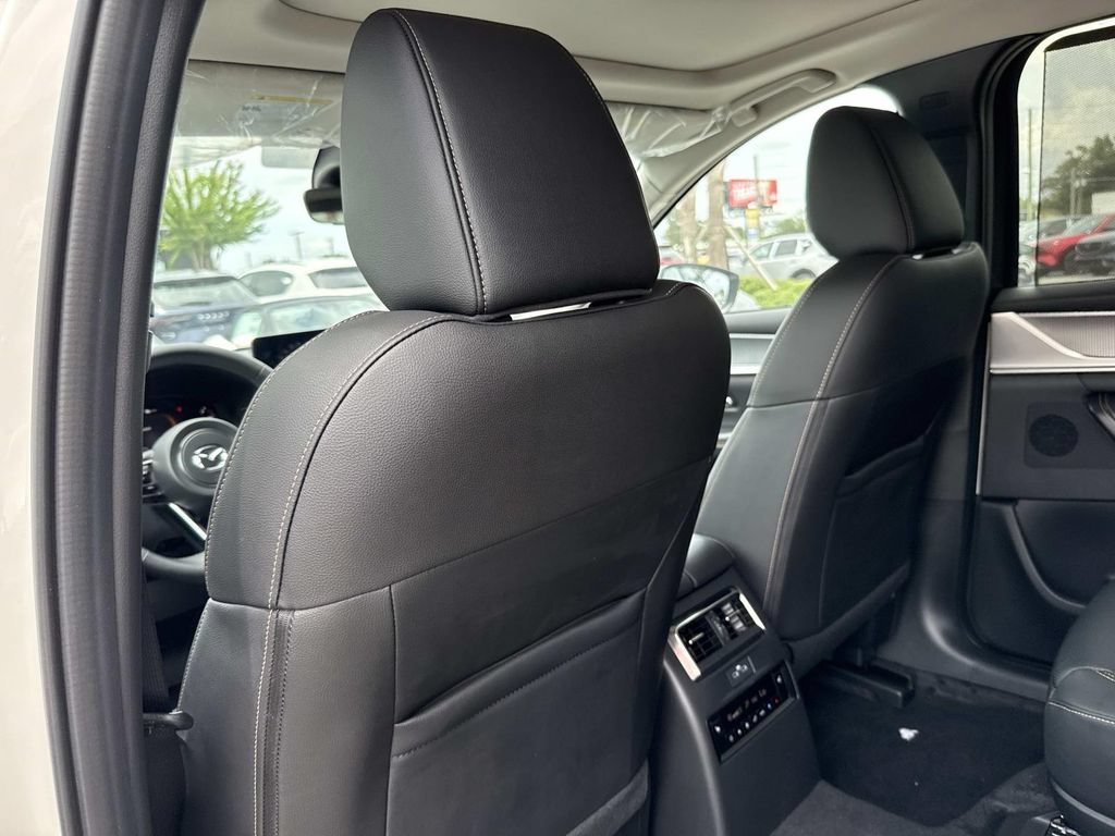 New 2026 MAZDA CX-90 Plug-In Hybrid w/Premium Sport AWD/4WD image 13