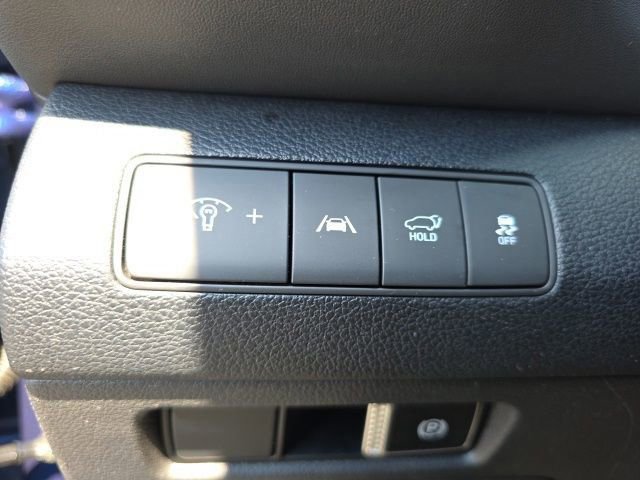 Used 2023 Hyundai Santa Fe SEL image 38