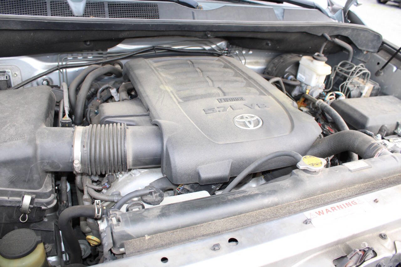 Used 2013 Toyota Tundra Limited w/ Memory Pkg RWD image 25
