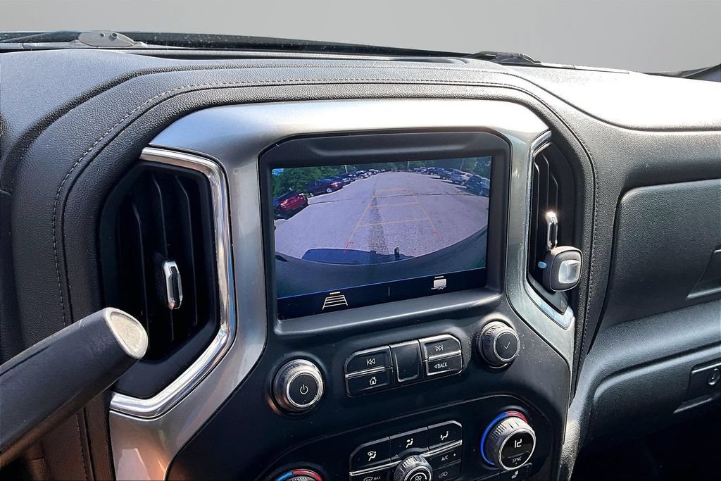 Used 2021 Chevrolet Silverado 1500 LT Trail Boss w/ LPO, Dark Essentials Package AWD/4WD image 15