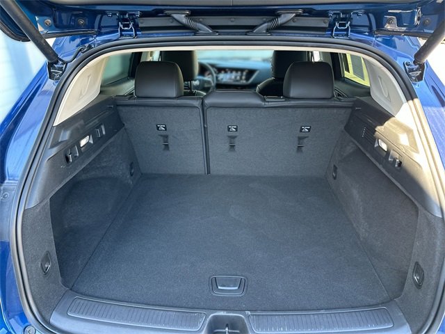 Used 2023 Buick Envision Essence image 24