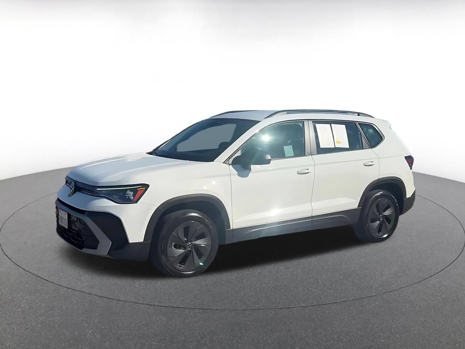 Used 2026 Volkswagen Taos S FWD image 8