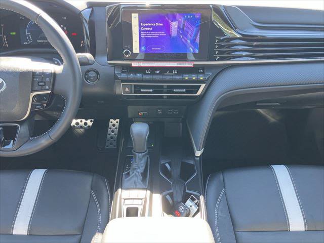 Certified 2026 Toyota Camry SE FWD image 16