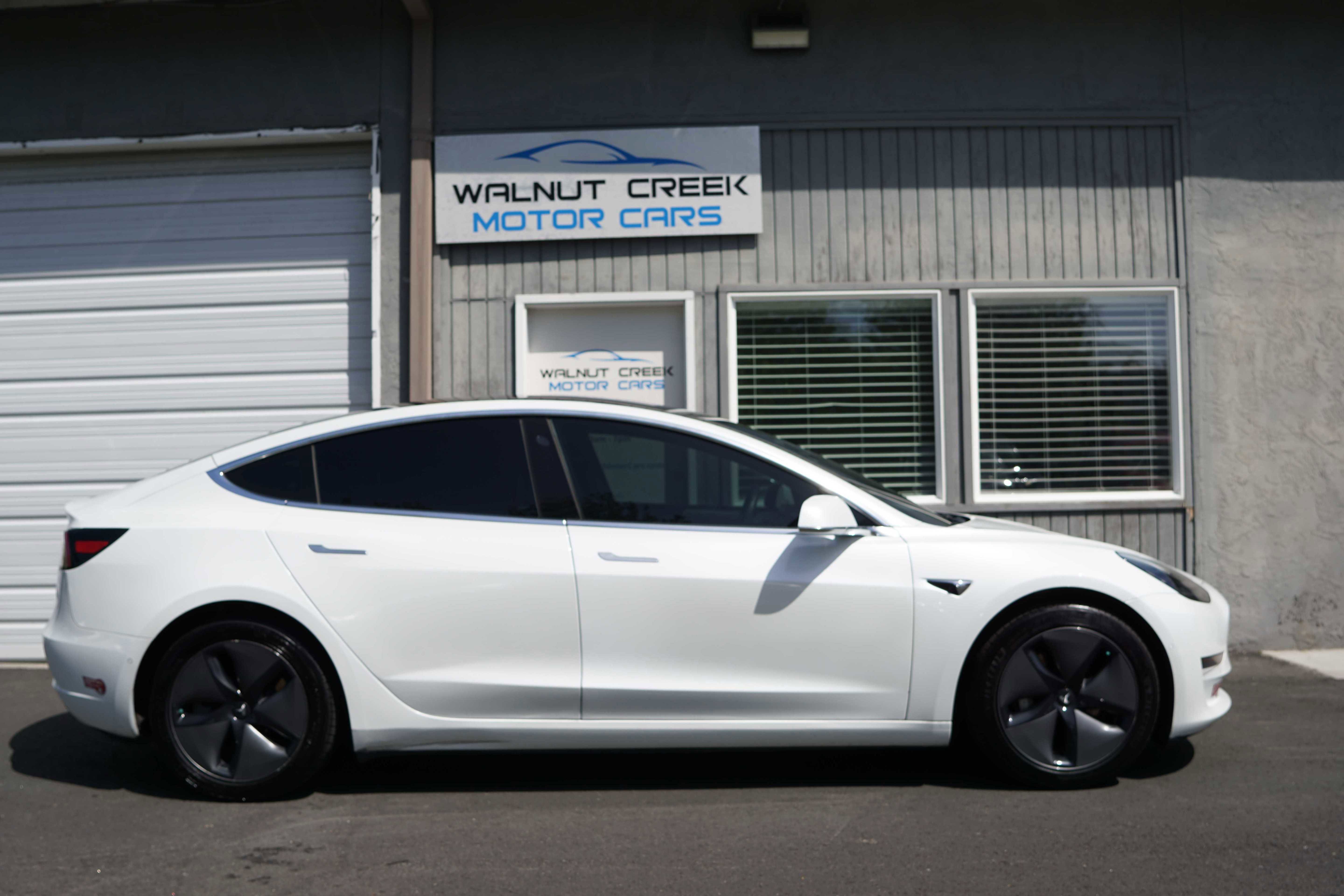 Used 2020 Tesla Model 3 Long Range image 24