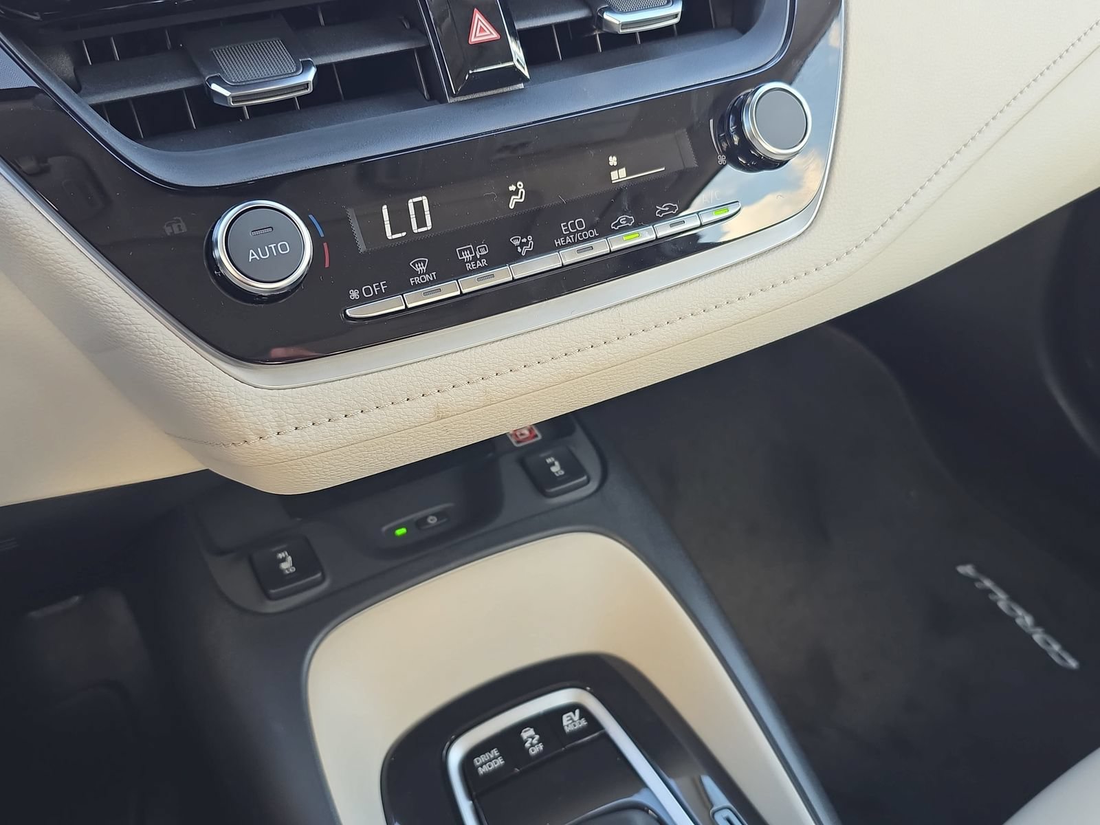 New 2026 Toyota Corolla XLE FWD image 20