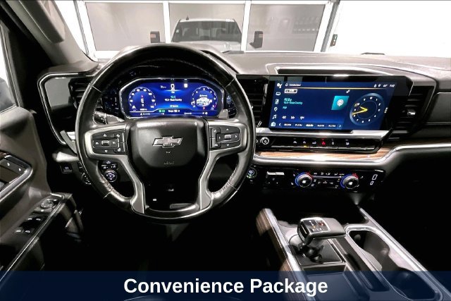 Used 2023 Chevrolet Silverado 1500 RST w/ Convenience Package II AWD/4WD image 12