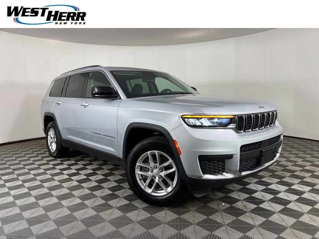 Used 2023 Jeep Grand Cherokee L Laredo w/ Trailer Tow Group (B) image 1