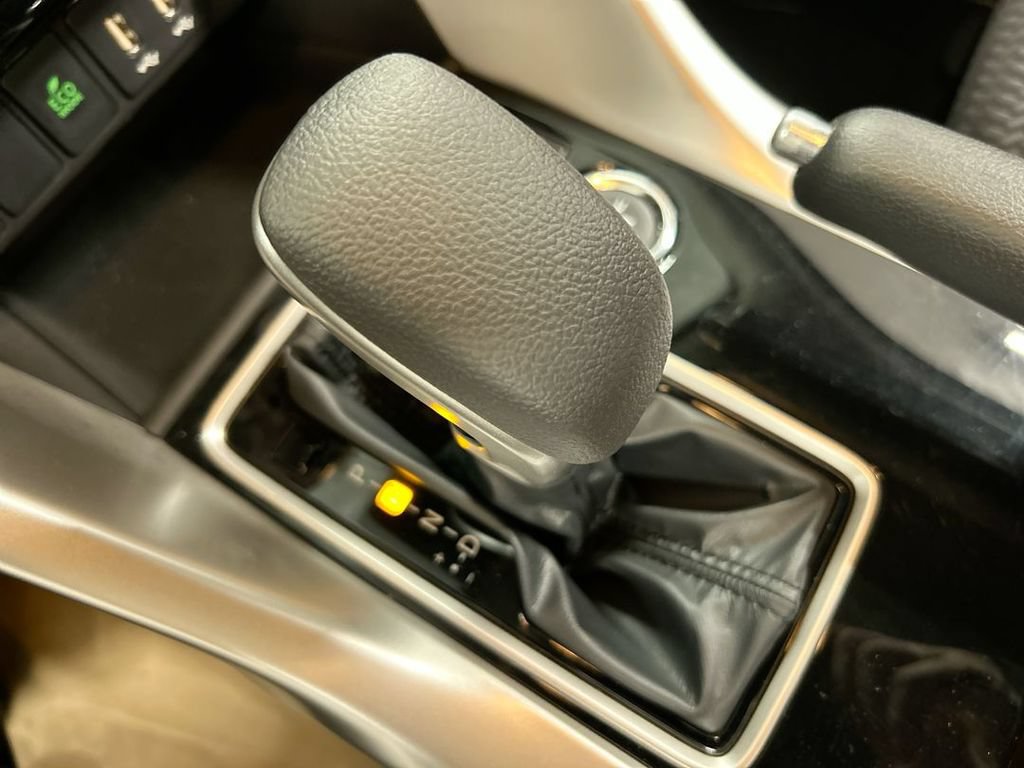 New 2026 Mitsubishi Eclipse Cross LE AWD/4WD image 19