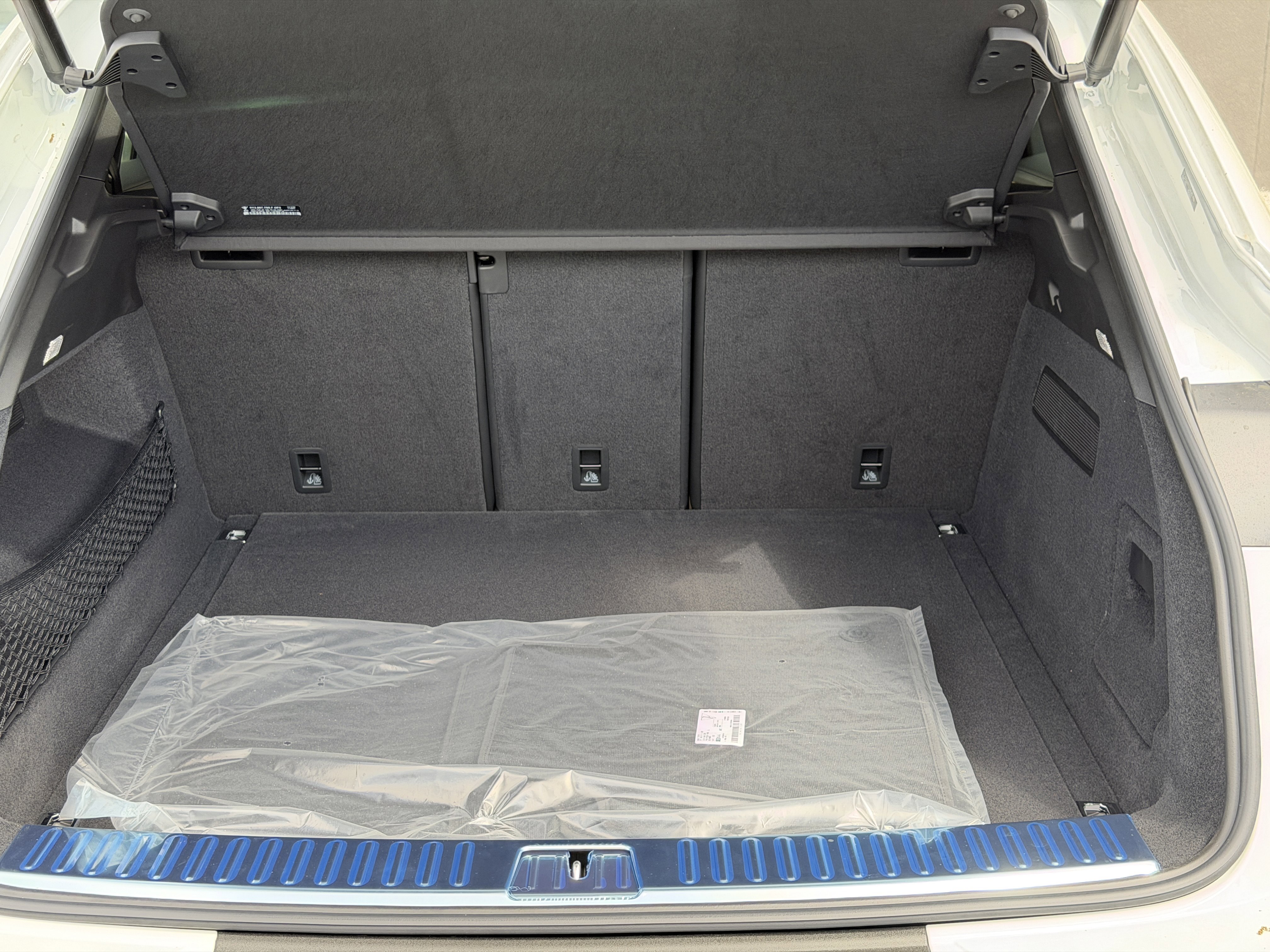 New 2026 Porsche Cayenne Coupe image 14