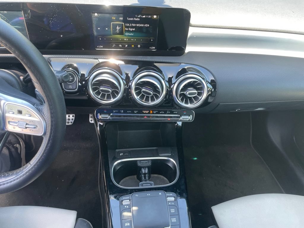 Used 2021 Mercedes-Benz A 220 image 11