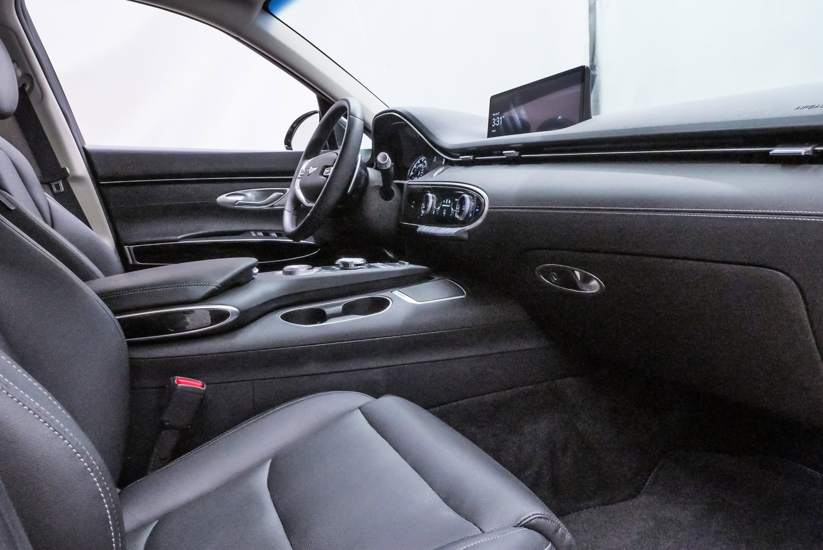 Certified 2025 Genesis GV70 2.5T image 12