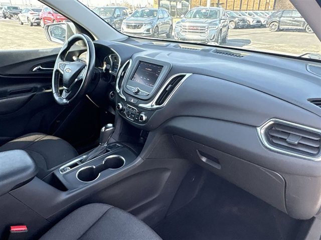 Used 2021 Chevrolet Equinox LT image 27