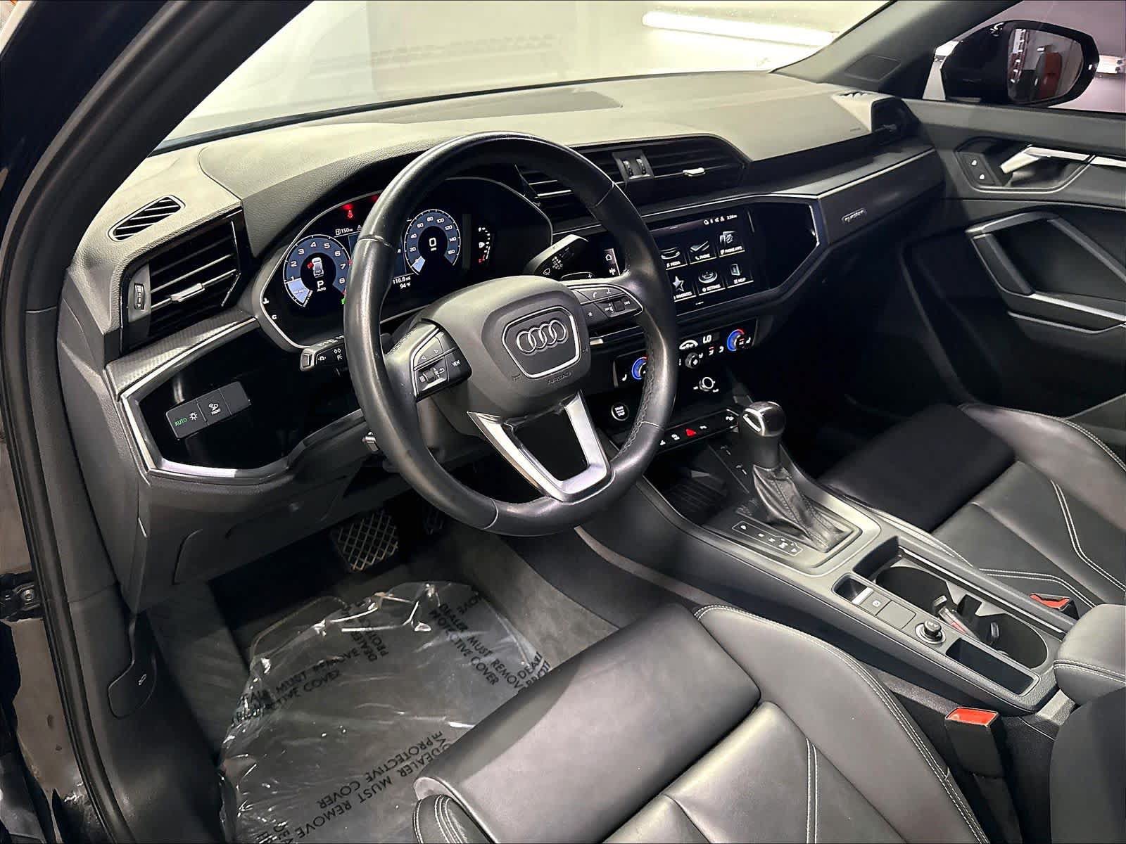 Used 2024 Audi Q3 2.0T Premium AWD/4WD image 15