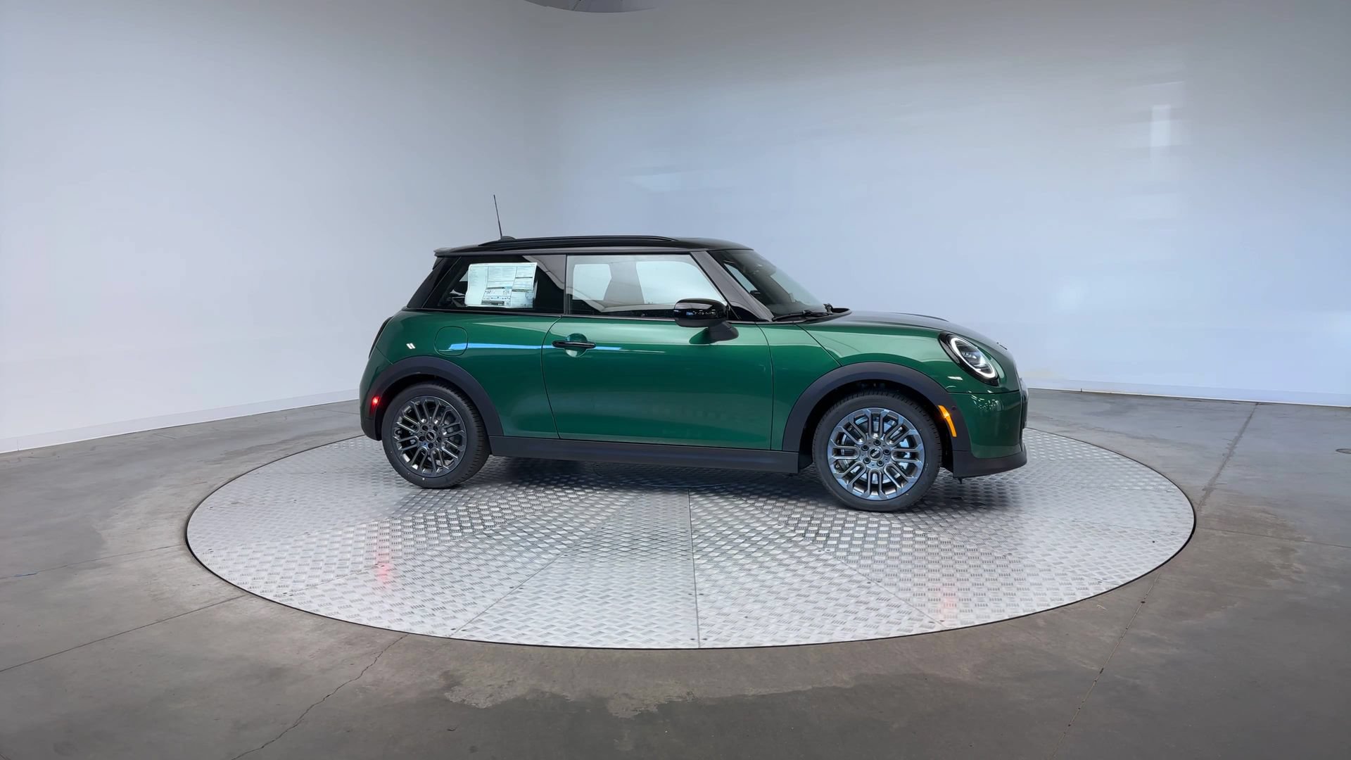 Used 2026 MINI Cooper S FWD image 4