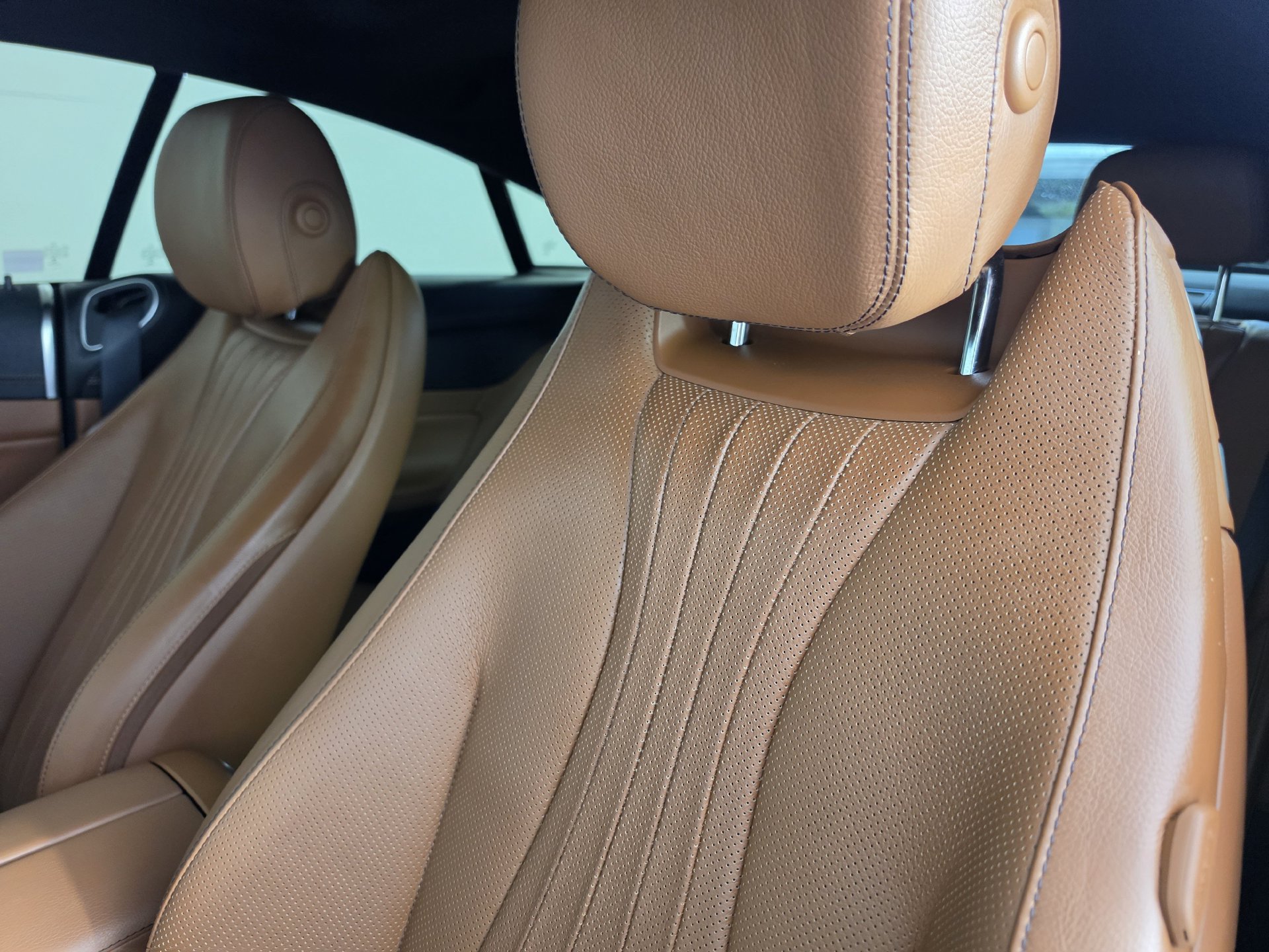 Used 2022 Mercedes-Benz E 450 Coupe image 4