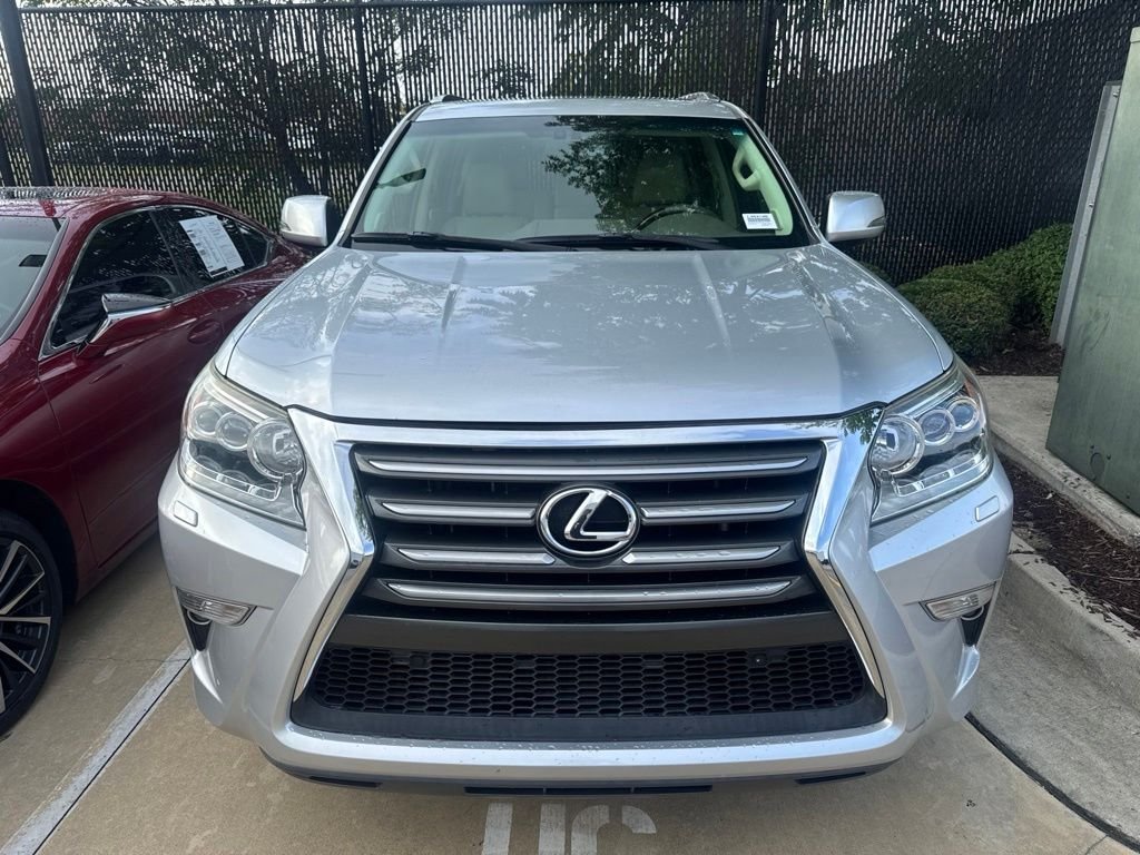 Used 2019 Lexus GX 460 Premium w/ Premium Package AWD/4WD image 3