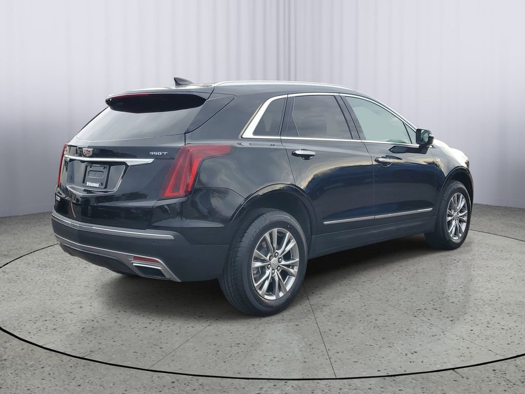 Used 2024 Cadillac XT5 Premium Luxury image 3