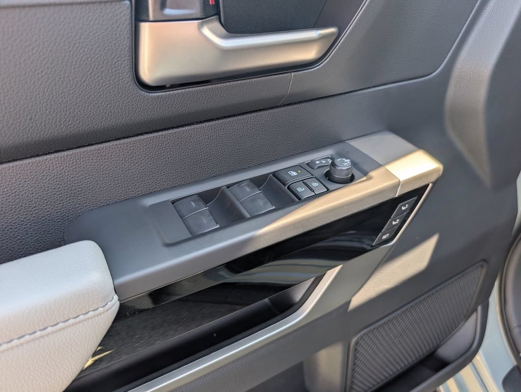 New 2026 Toyota Tundra Limited AWD/4WD image 10