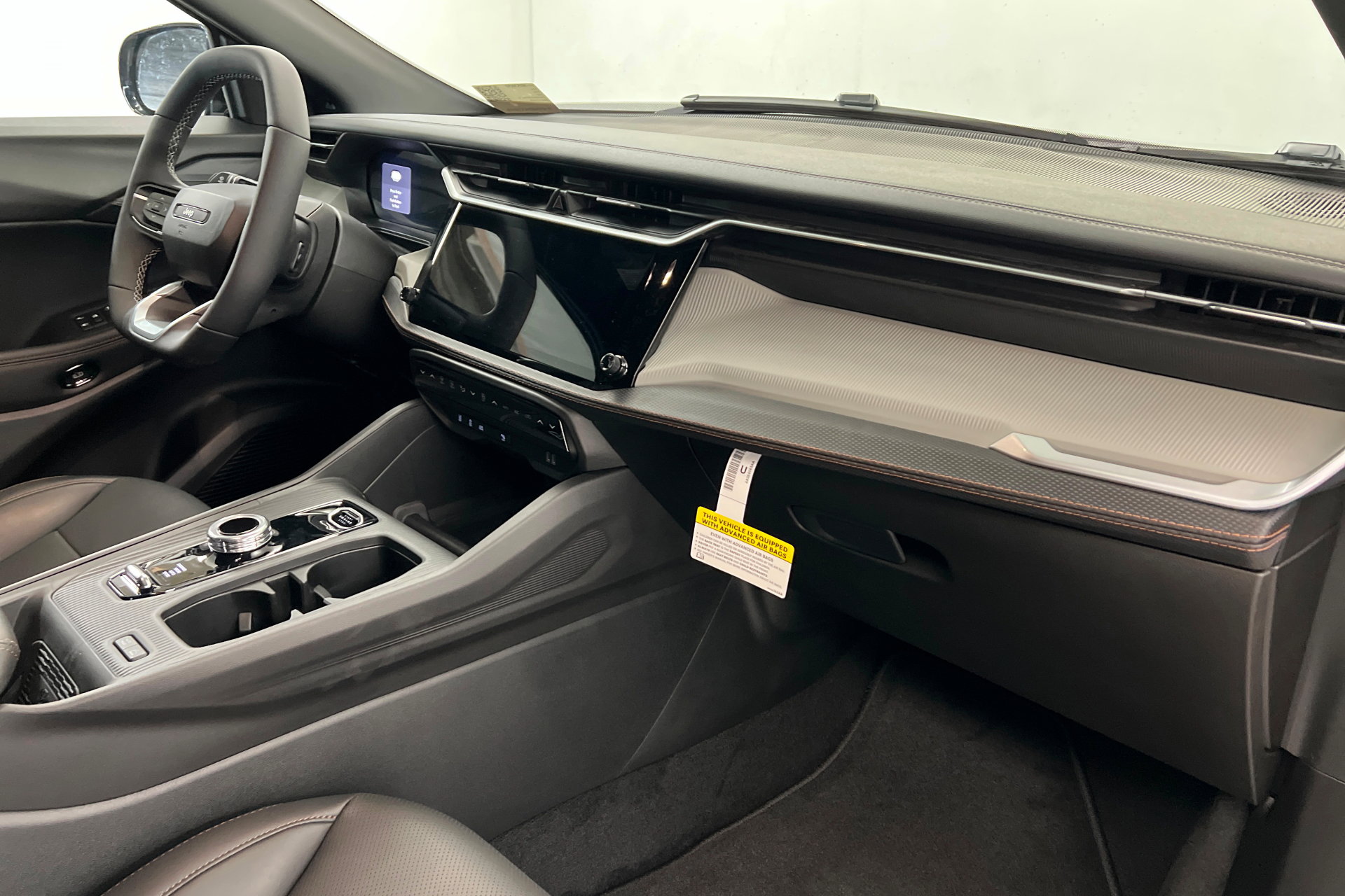 New 2026 Jeep Cherokee Limited image 24