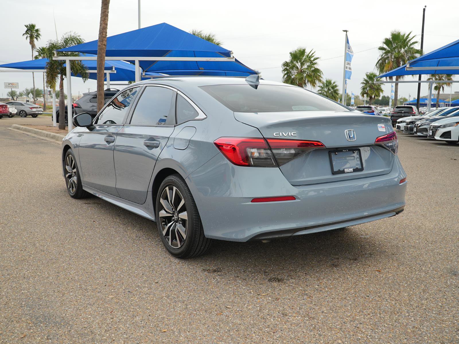 Used 2024 Honda Civic EX image 9