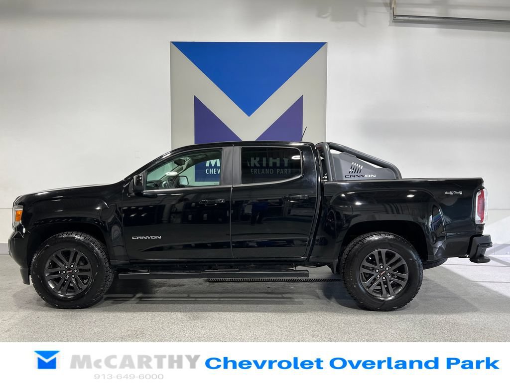 Used 2018 GMC Canyon SLE w/ Nightfall Edition AWD/4WD image 9
