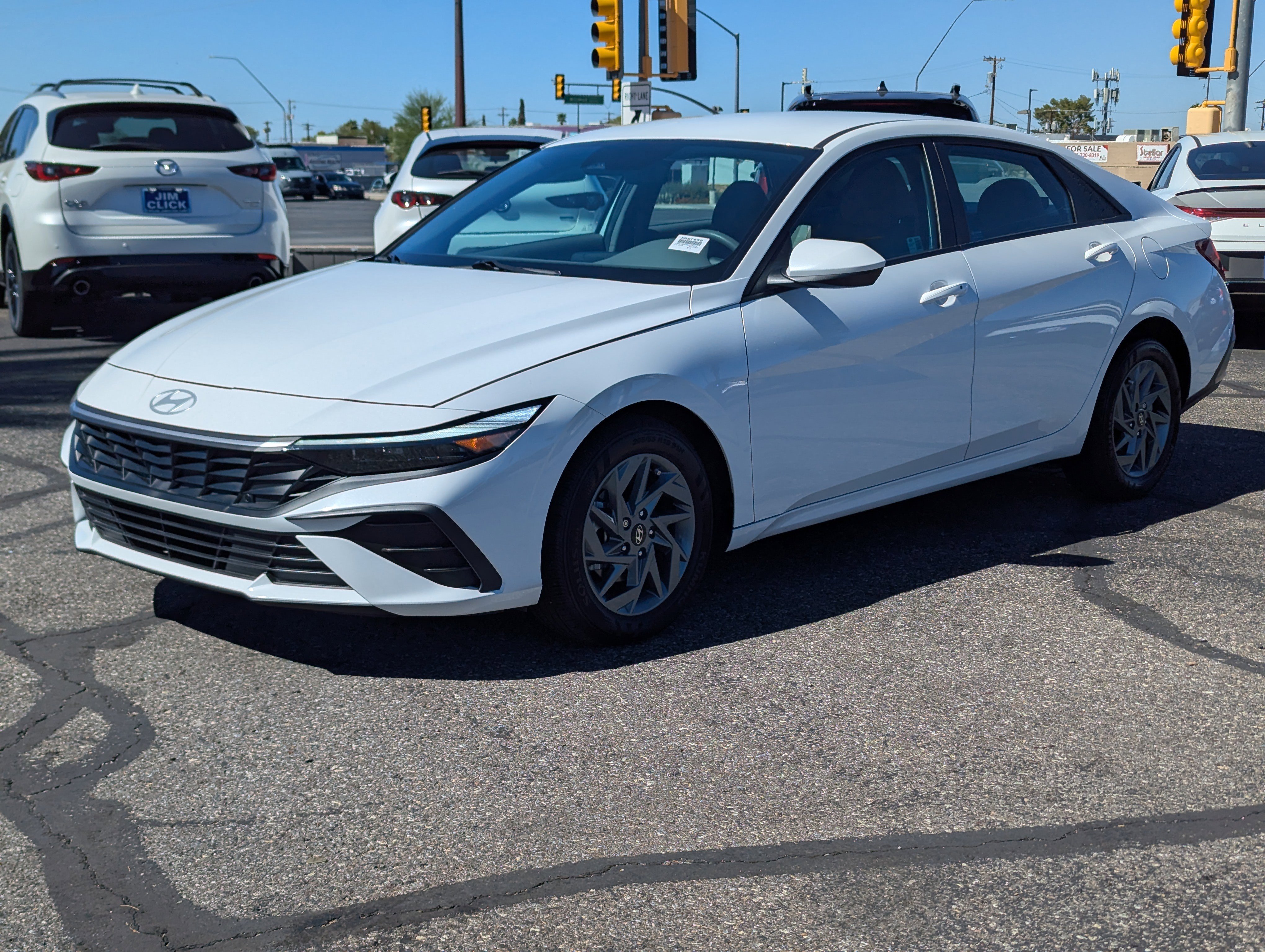 Certified 2024 Hyundai Elantra SEL image 5