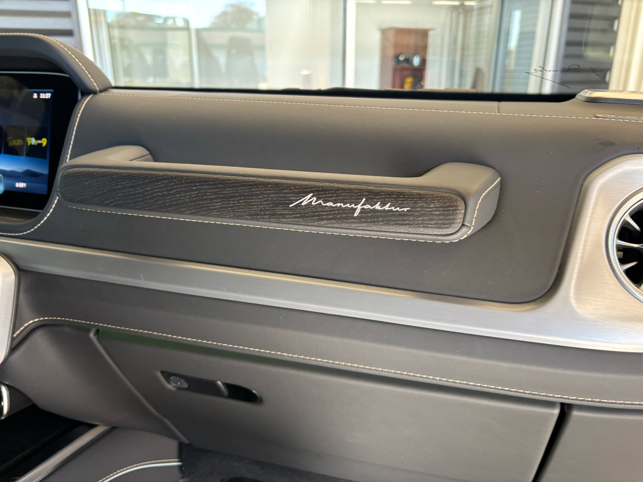 Used 2025 Mercedes-Benz G 63 AMG 4MATIC image 28