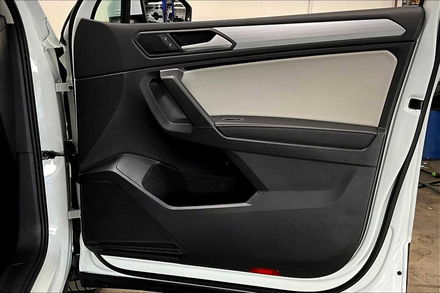 Used 2022 Volkswagen Tiguan S image 25