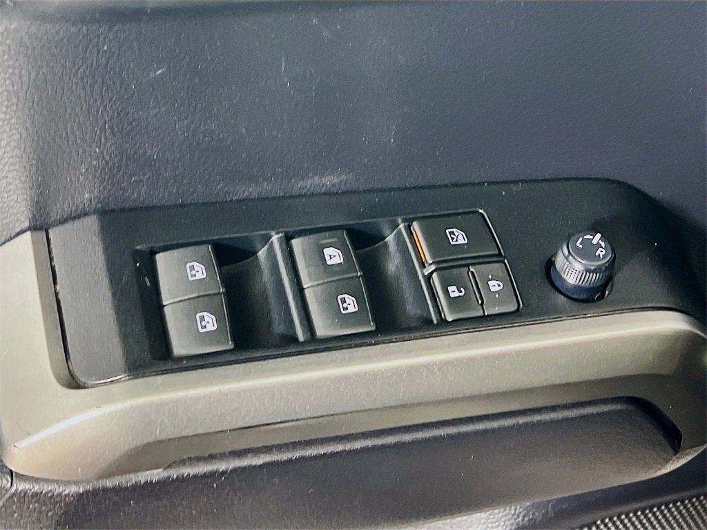 Certified 2021 Toyota Tacoma SR5 image 17