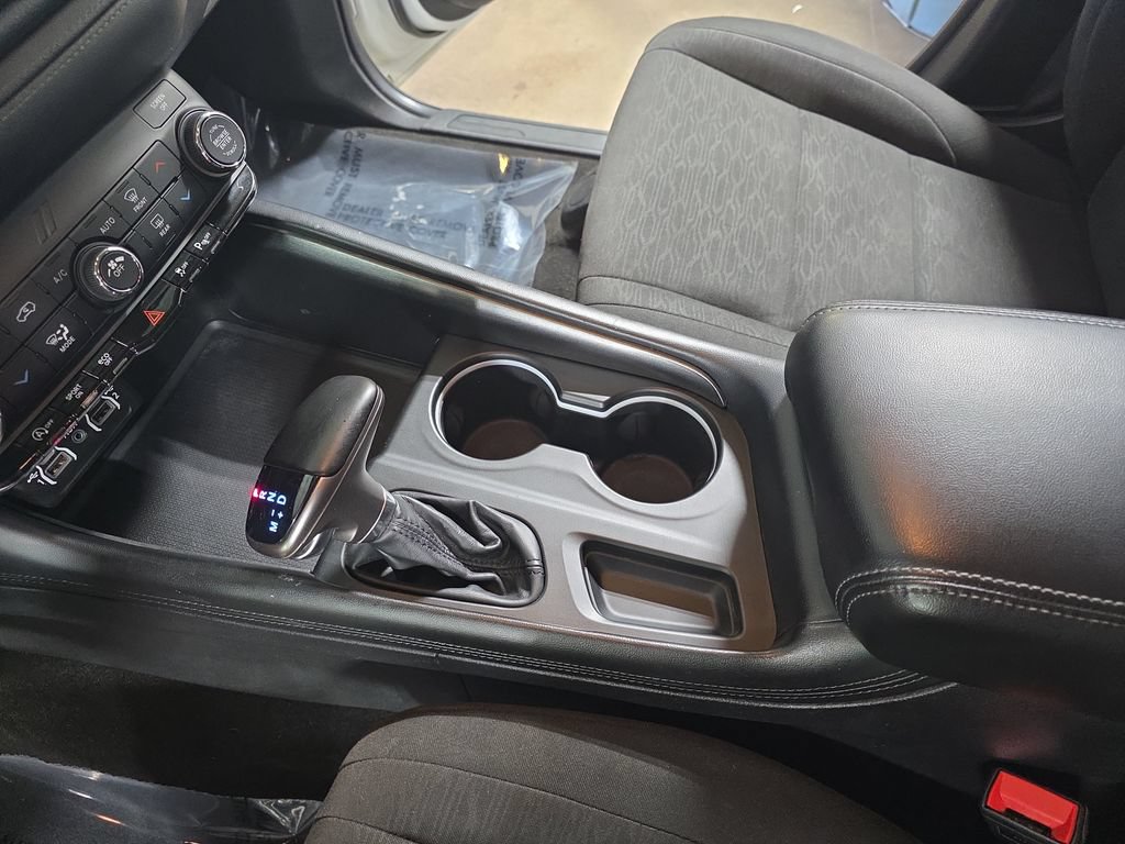 Used 2022 Dodge Durango SXT AWD/4WD image 24