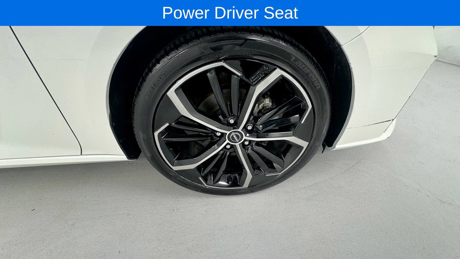 Used 2024 Nissan Altima 2.5 SR FWD image 9