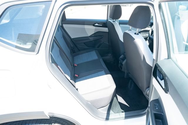 New 2026 Volkswagen Taos S FWD image 39