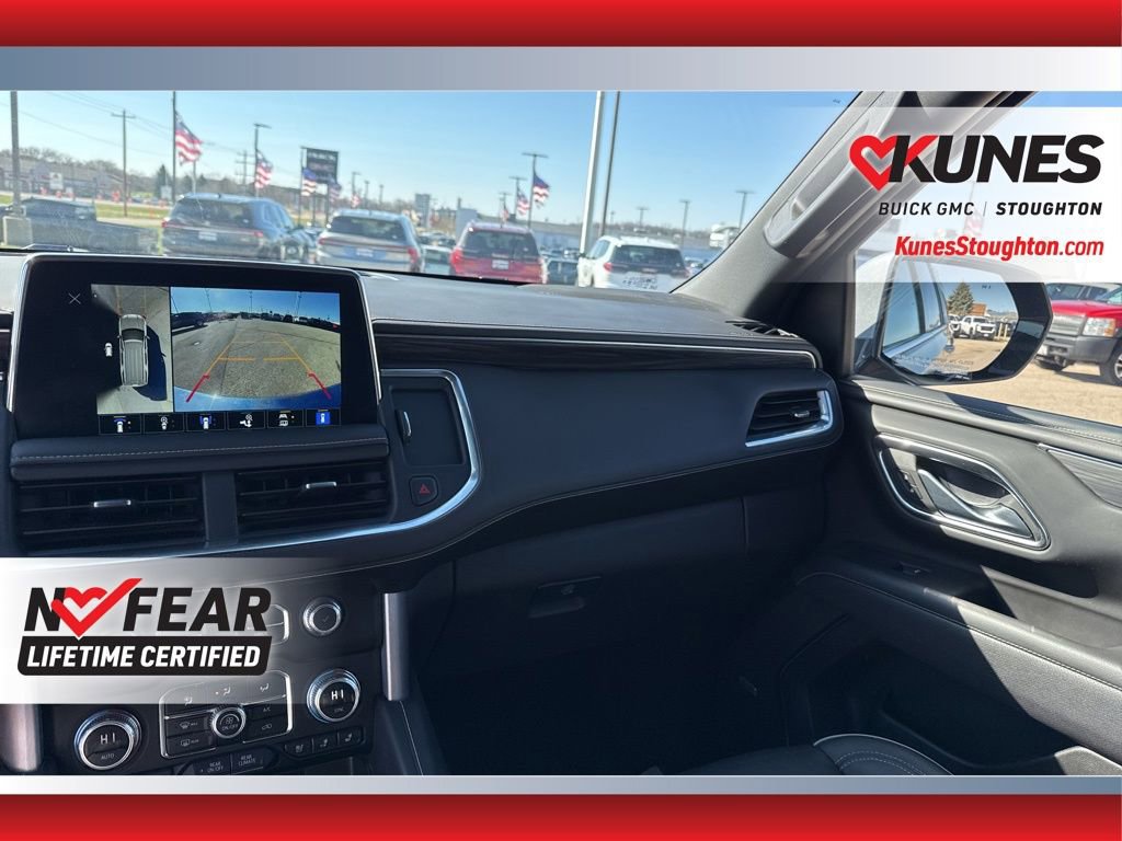 Used 2023 GMC Yukon XL SLT w/ SLT Premium Package AWD/4WD image 46