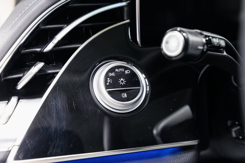 Used 2025 Mercedes-Benz E 450 4MATIC All-Terrain Wagon w/ Multicontour Seating Package image 10